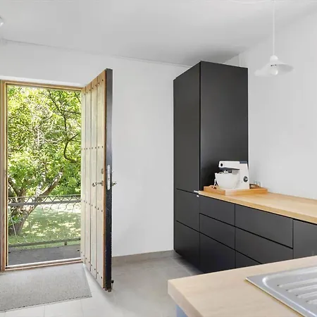 6763-allinge-sdr-strandvej-69 בית נופש אלינגה